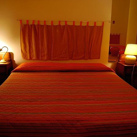 Bed & Breakfast 5 Di Spade Gioiosa Marea Esterno foto