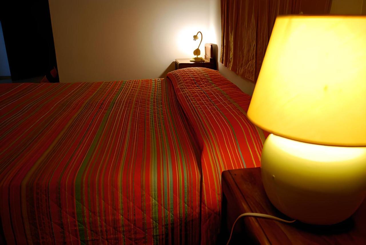 Bed & Breakfast 5 Di Spade Gioiosa Marea Esterno foto