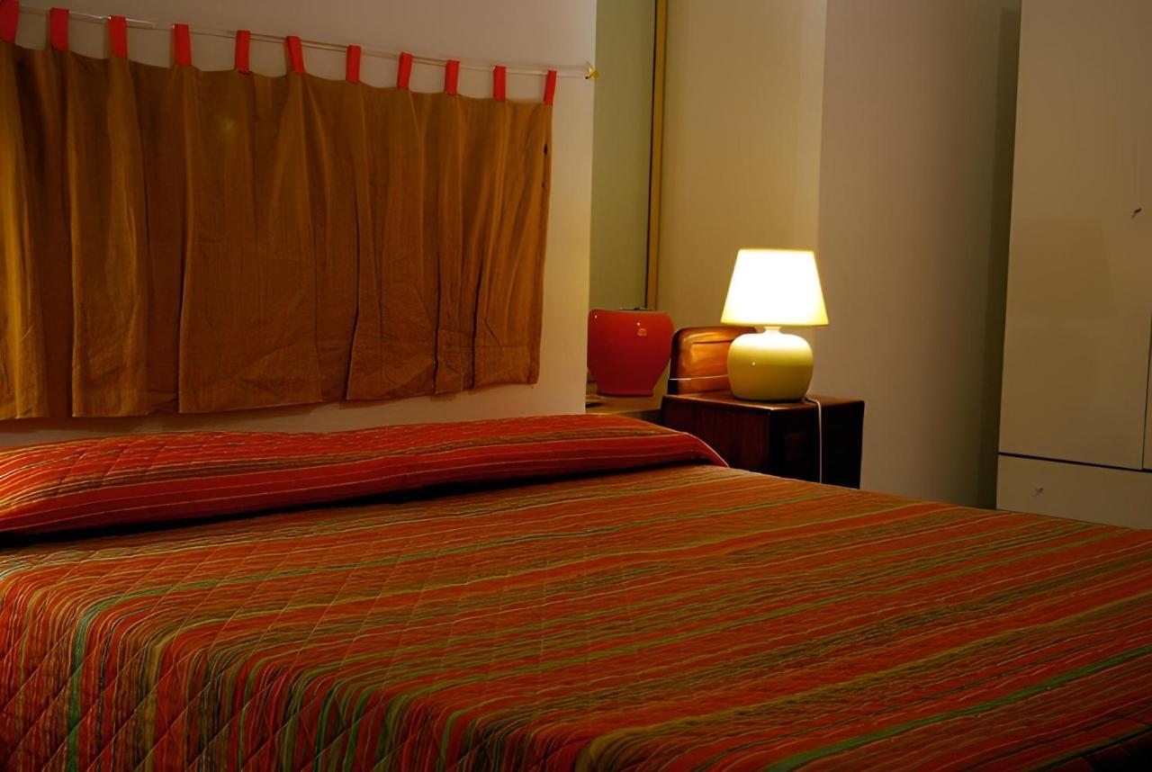 Bed & Breakfast 5 Di Spade Gioiosa Marea Esterno foto
