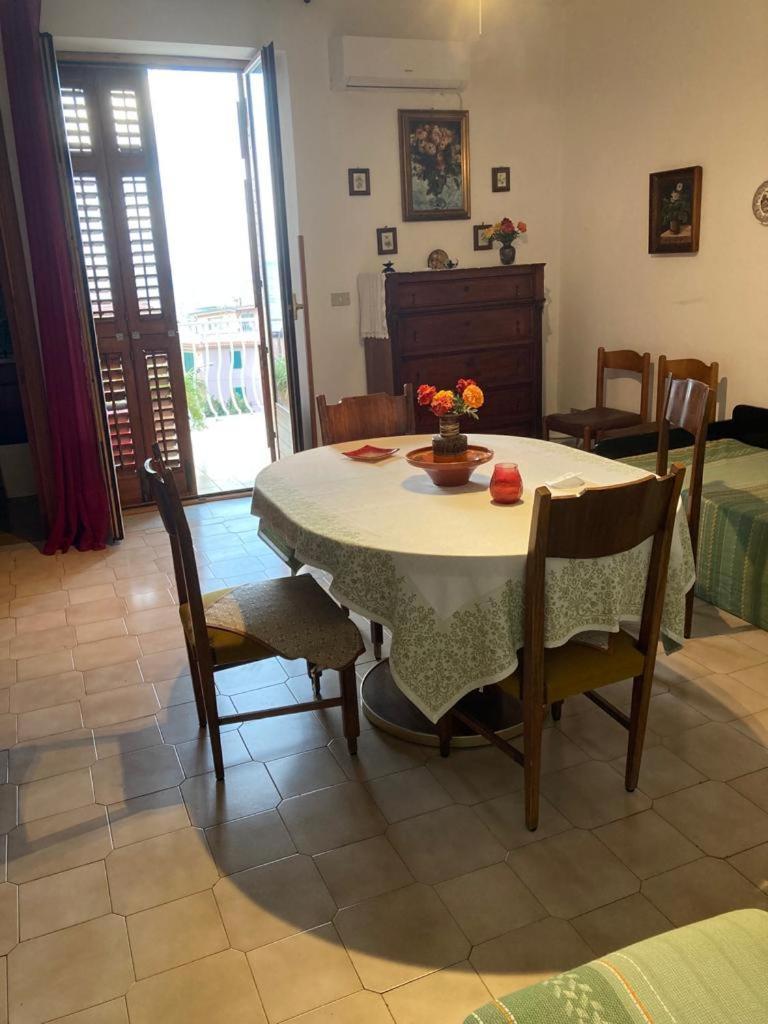 Bed & Breakfast 5 Di Spade Gioiosa Marea Esterno foto