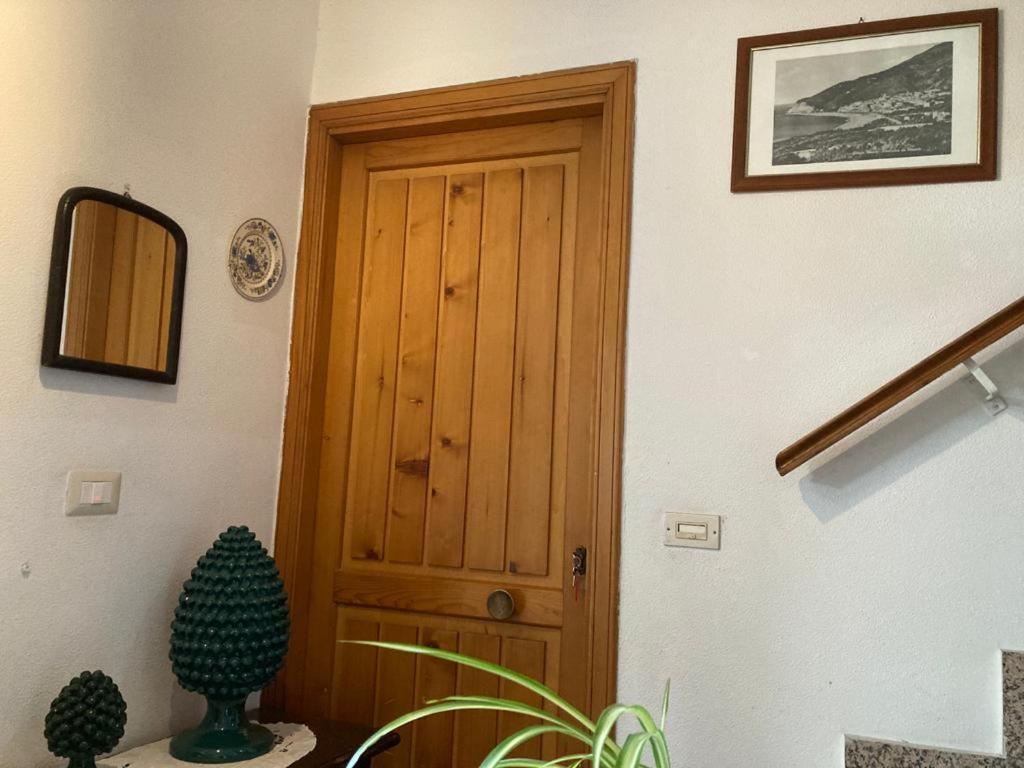 Bed & Breakfast 5 Di Spade Gioiosa Marea Esterno foto
