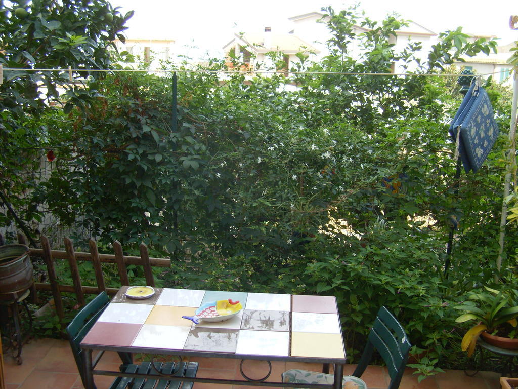 Bed & Breakfast 5 Di Spade Gioiosa Marea Esterno foto