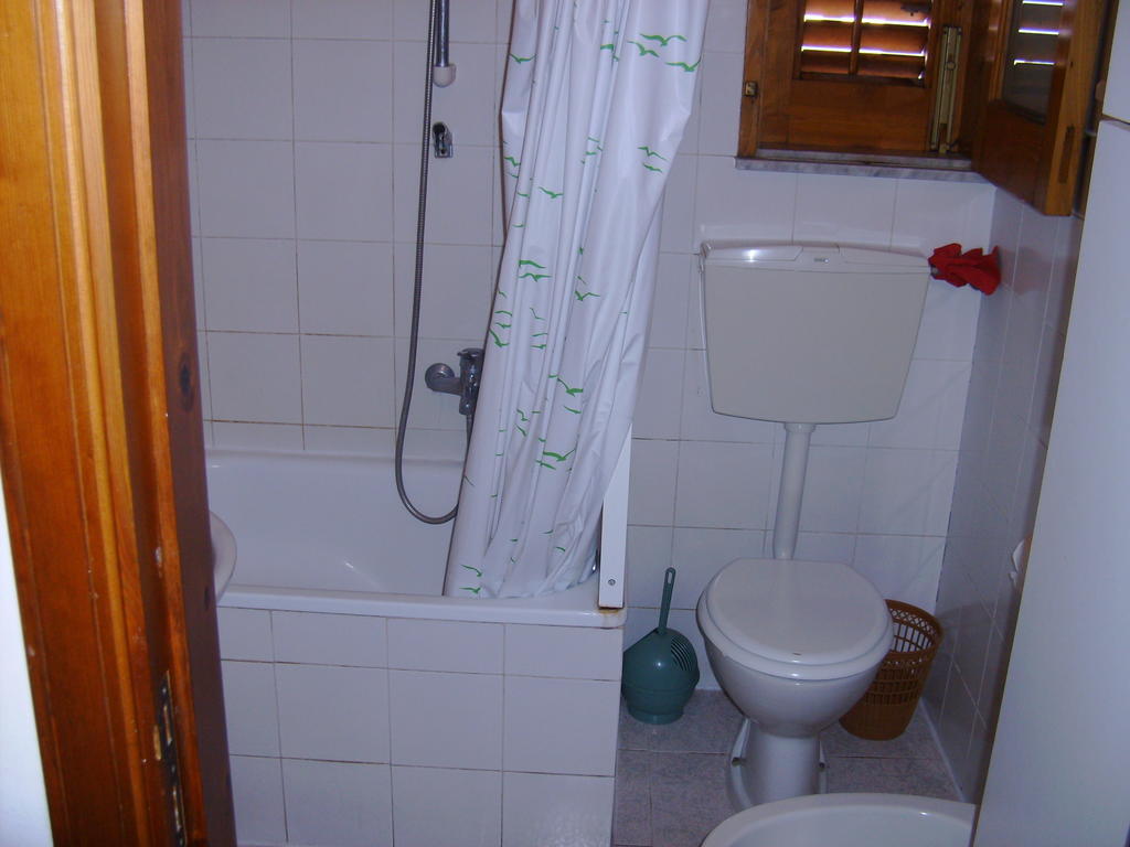 Bed & Breakfast 5 Di Spade Gioiosa Marea Esterno foto